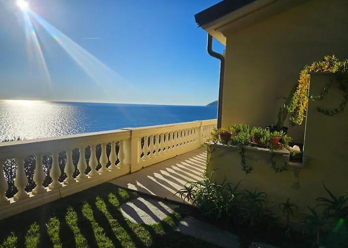 Mare E Relax - Il Villino E La Ai Tre Ponti Βίλα